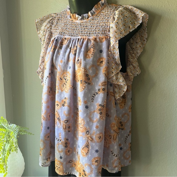 Maison d'Amelie Smocked Ruffle Sleeve Lavender Blouse Paisley Print Top Size M - Picture 2 of 10